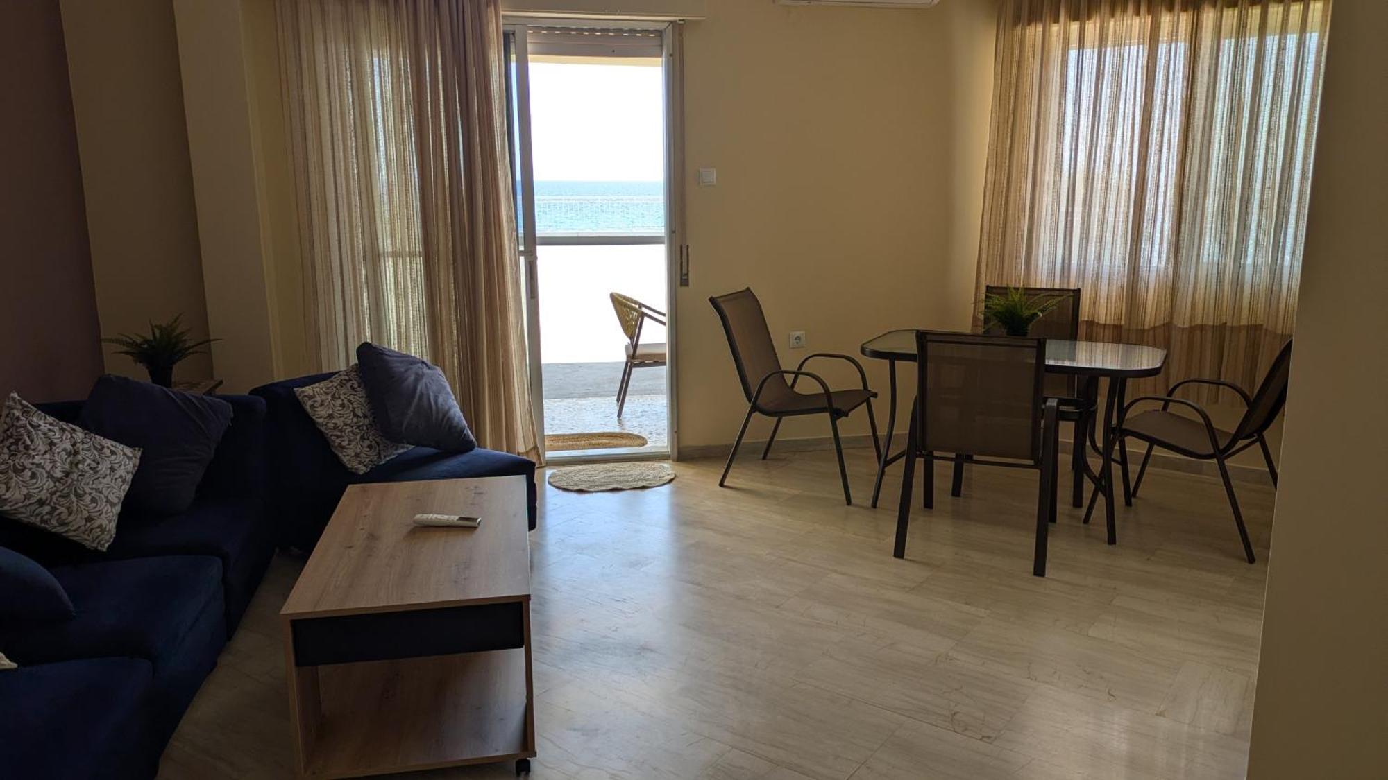 Beachfront Apartment Nea Moudania Exterior photo